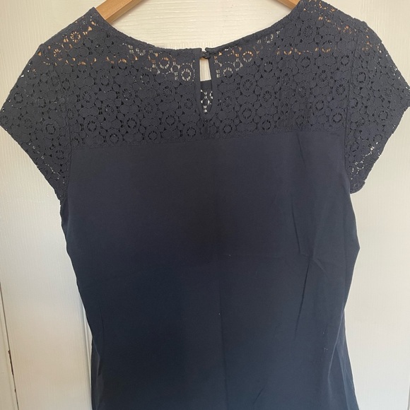 Navy short sleeve blouse, size med - Picture 3 of 3